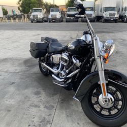 2022 Harley Davidson Heritage Classic 115