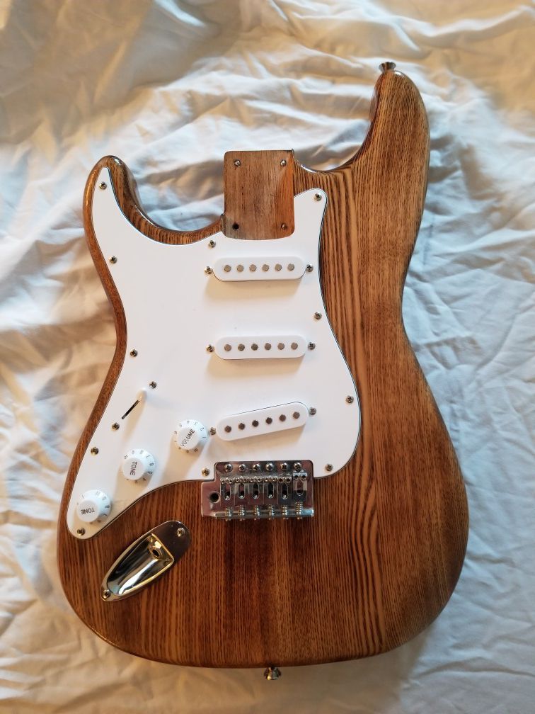 Left Handed Stratocaster Style Guitar Body, Loaded.