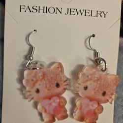 Hello Kitty Earingd