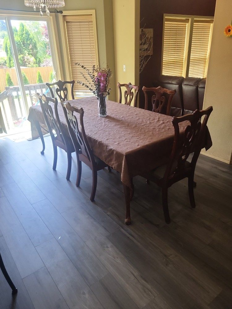 Dining Room Table And Chairs
