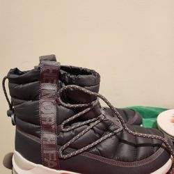 The North Face Thermoball Lace Up Waterproof Boot Sz9