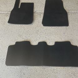 New original Tesla OEM floor mats. Fits Model Y 2020-2024