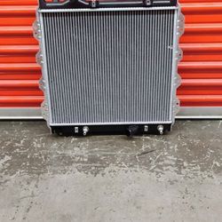 Chrysler PT Cruiser AT aluminum radiator 2001_2010