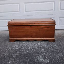 45" Franklin Hope Chest Solid Walnut Wood Latch Brown Entry Bench Trunk Antique Furniture _ USA Made