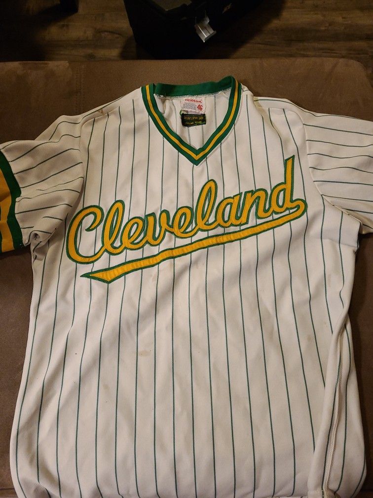 CLEVELAND BASEBALL JERSEY