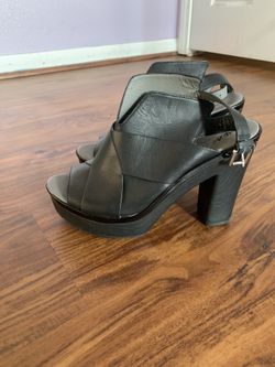 Heels size 9