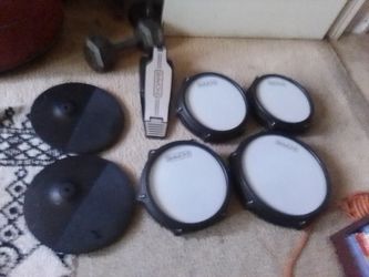 Electronic drums Simmons titan 50 drums