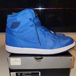 Nike Air Jordan 1 Mens Retro High Sapphire Blue Size 11.5