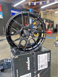 New Set Of (4) Wheels Katana KR04 Gloss Black 18" 5x114.3 Fits Subaru Infiniti Lexus Nissan Honda