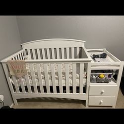 White Crib with Changing Table