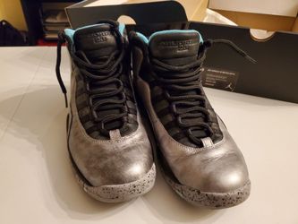 Air Jordan 10 Retro 30th Lady Liberty Size 9.5