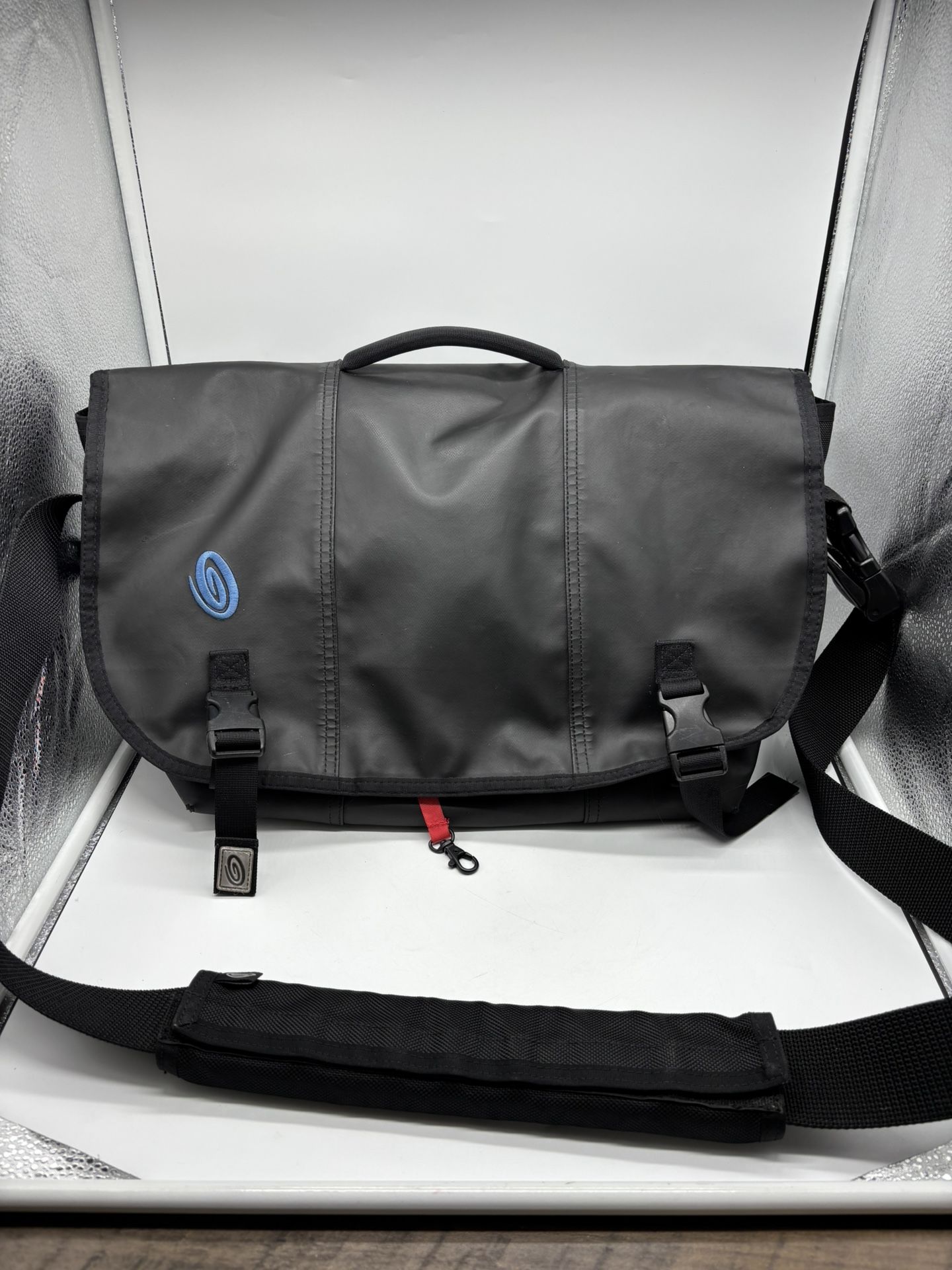 Timbuk2 Padded Laptop Messenger Commuter Shoulder Strap Bag Black