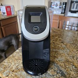 Keurig 2.0 K200 - Black