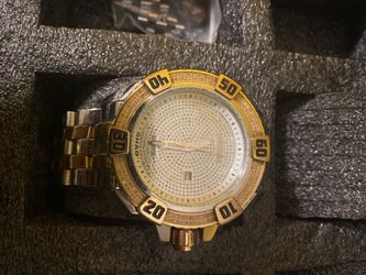 Invicta Limited Edition Shaq 3.13 Carats Of Diamonds