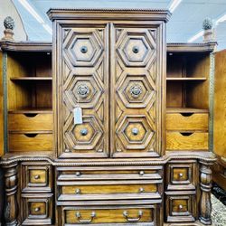 AICO By Michael Amini VIZCAYA Armoire