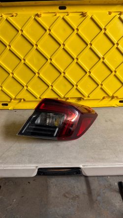 Honda civic sport right passenger tail light 2022 2023 2024 2025 2026