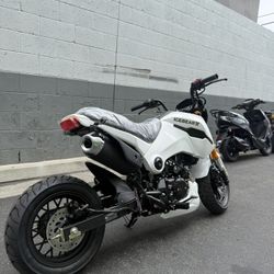 Fuerza 125cc Motorcycle 0 Miles 