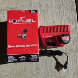 Milwaukee 12v Fuel Cut-off Tool With Battery And Charger Brand New 