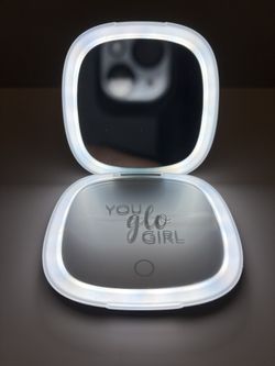 Glo tech LED Compact Mirror 