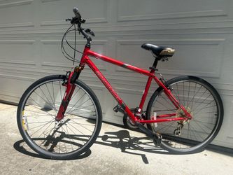 Diamondback Edgewood bicycle