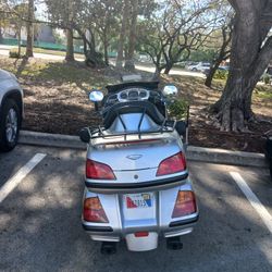 2005 Gold Wing 30yr Anniversary 