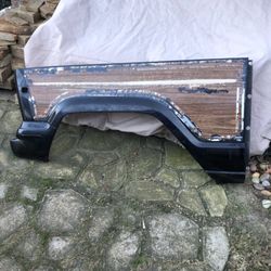 Jeep Grand Wagoneer  LT  Fender  81-91 