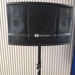 Martin Roland Karaoke and Speakers