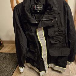 JACKET MEN'S GERBER, MEDIUM -BLACK JACKET WITH HIGH VIZ