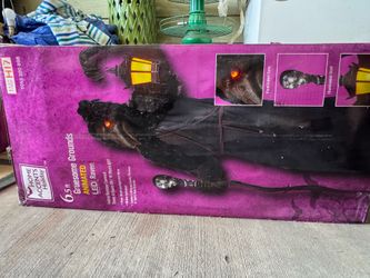 Halloween animatronics