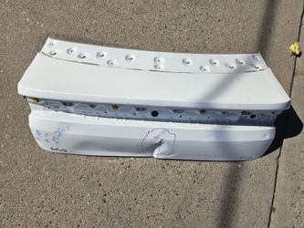 Kia k4 trunk Oem