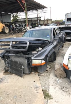 2002 Dodge Dakota sxt