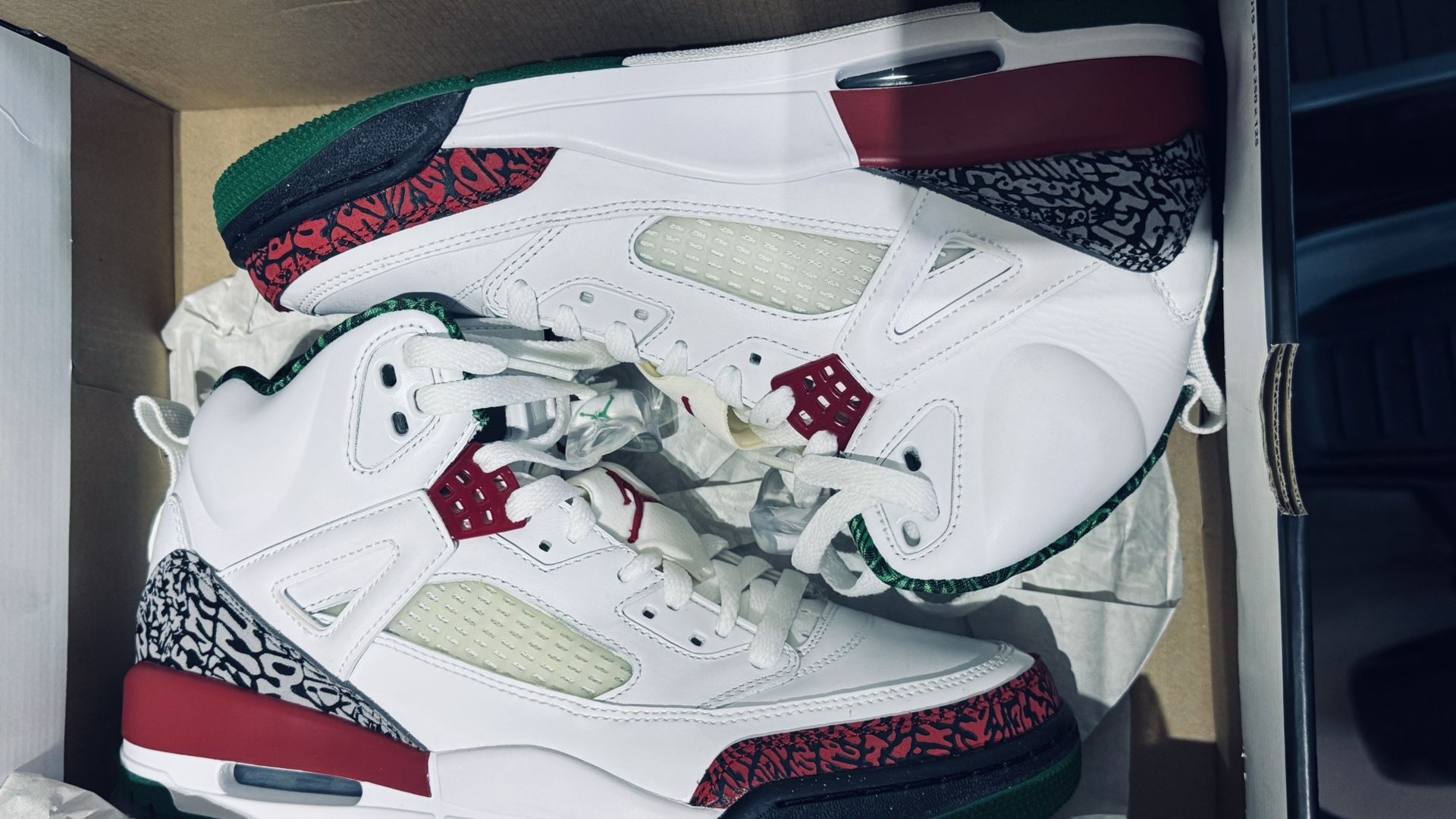 Nike