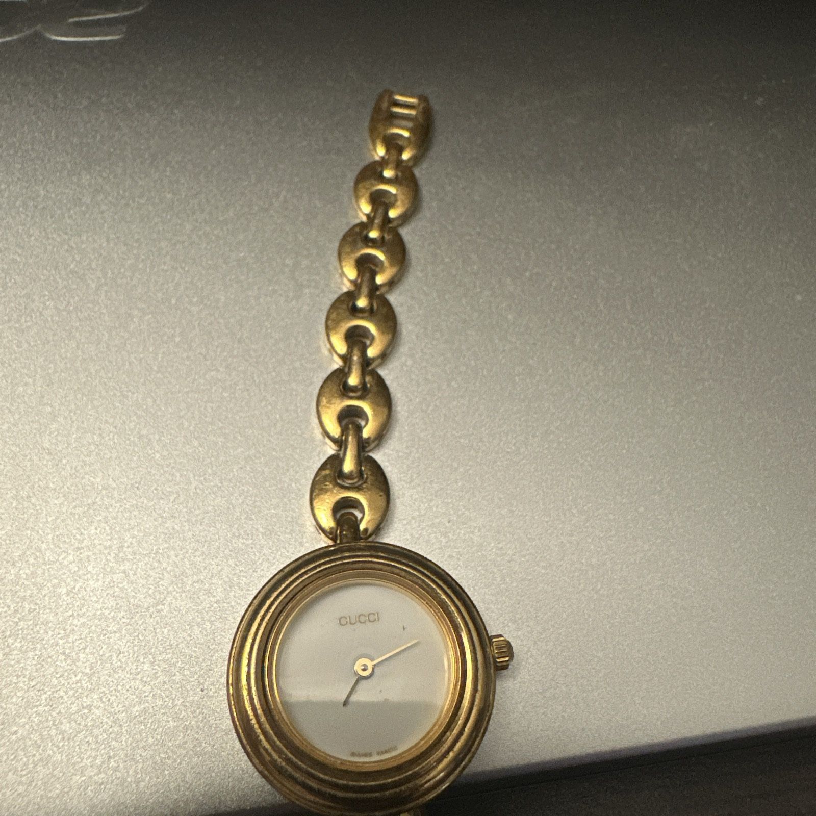 GUCCI Bezel Gold Watch White Used