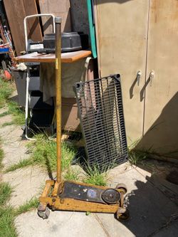 Floor jack