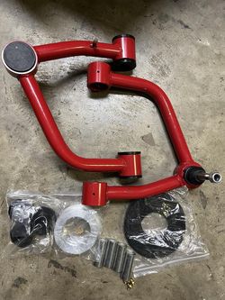 LA Zona Auto Parts 19 to 24 Chevy Silverado Suburban Escalade Sierra YukonUpper Control Arms Brazos de Control