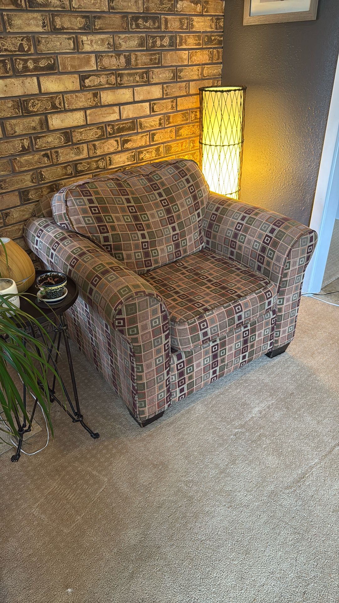 Comfortable Accent Chair