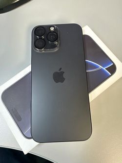 iPhone 16 pro max 256gb black AT&T/Cricket