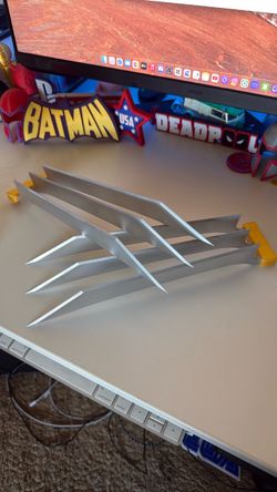 Marvel rivals Wolverine cosplay / prop claws