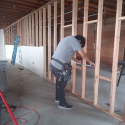 Drywall Hanger 