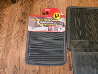 Kraco Rubber Car Floor Mats, one front mat needs to be cleaned