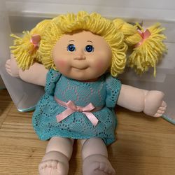  Cabbage Patch Kids 