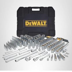 Dewalt Mechanic Tool Set