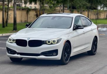 2017 BMW 330i Gran Turismo