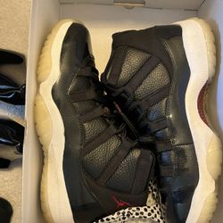 Air Jordan Retro 11 72-10 Size 9.5