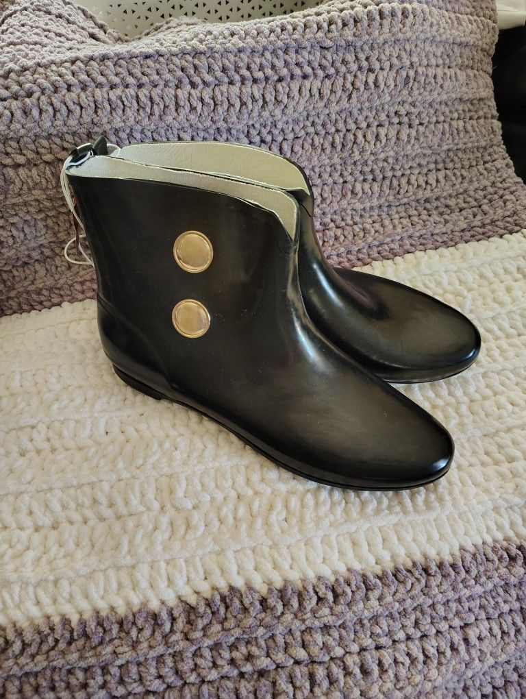 Size 10 Rain Boots