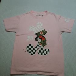 Disney Pink Sm Tee  W/ Un Common Mickey  Mouse Design 