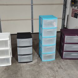 Storage Drawers (4)