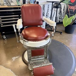 Barber Chair 
