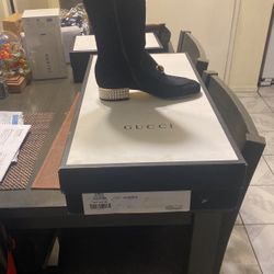 Original Gucci Boots