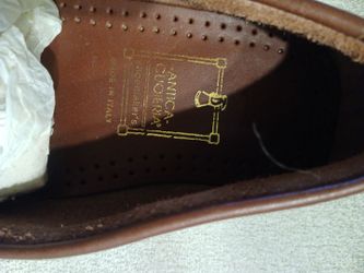 Men's driving loafers. Made of leather
